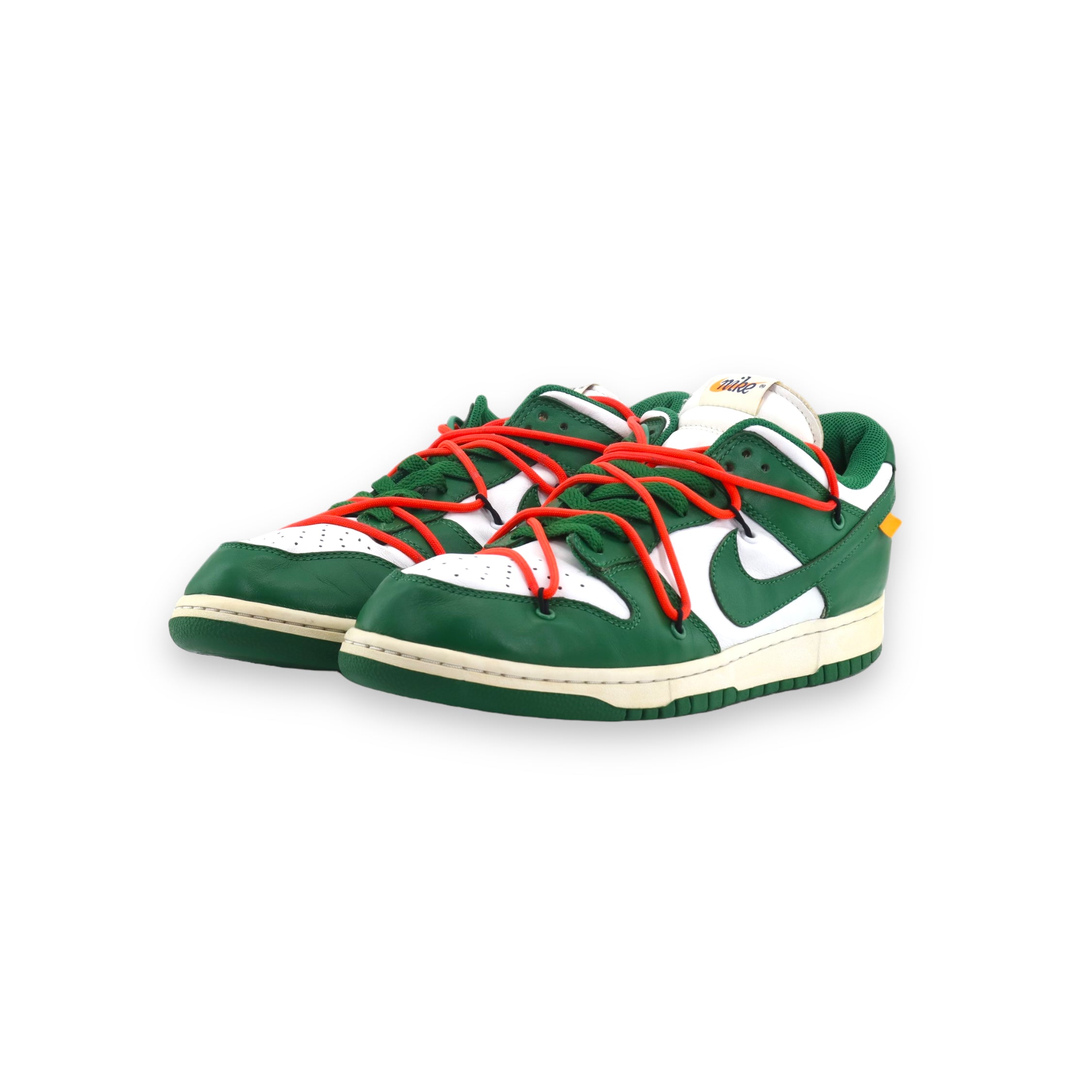 Off-white x nike dunk low pine green hotsell