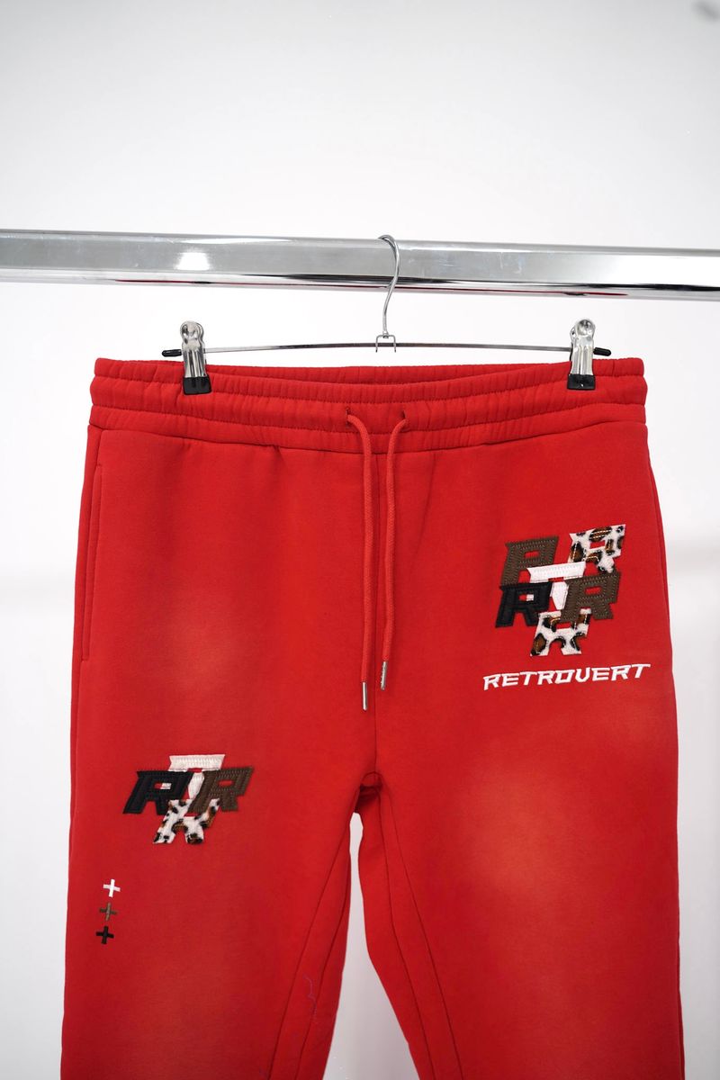 Retrovert Patch Flare Sweatpants - Red